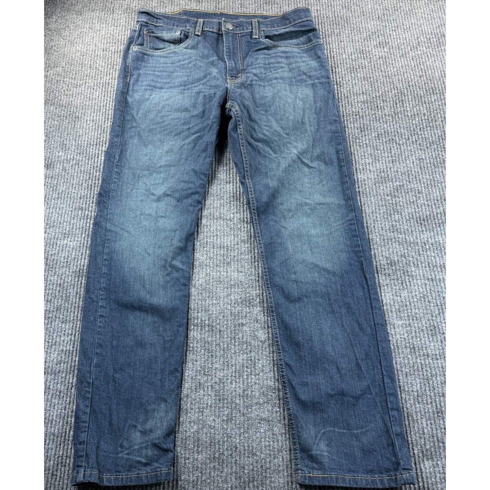 Levis 502 Jeans Mens 33x30‎ Blue Medium Wash Regular Taper Leg Denim (tag 33x32)
